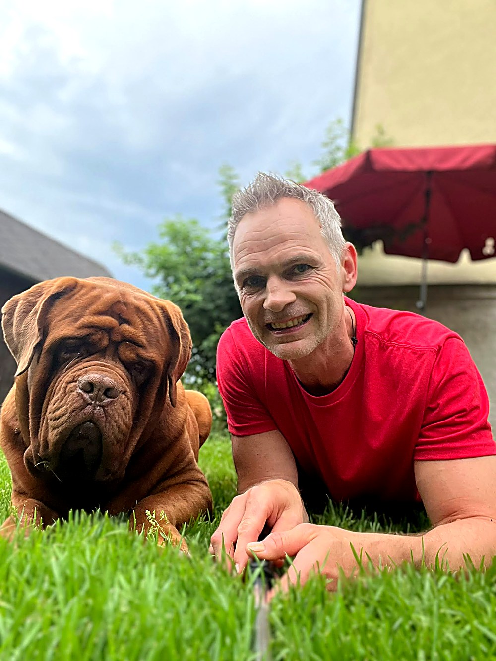 Patrick Waltenberger mit seinem Hund